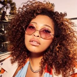 Quay IT'S A LOOK FEATURED