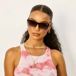 Quay Australia COME THRU