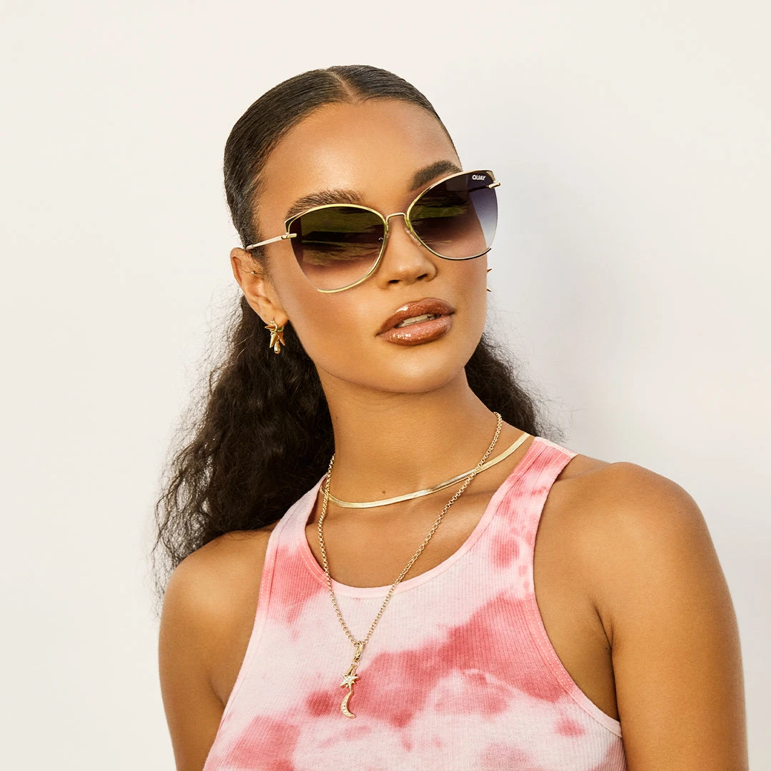 Quay Australia DUSK TO DAWN