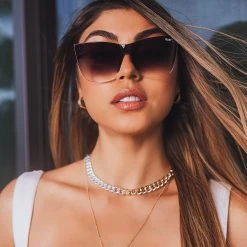 Quay Australia COME THRU