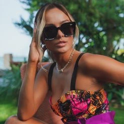 Quay FOOLS GOLD All Sunglasses