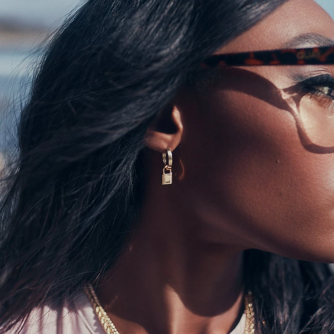 Quay Australia All Jewelry ON LOCK HUGGIES