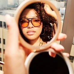 Quay ON THE FLY BUY ONE, GET ONE FREE*